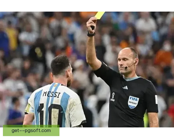 荷兰阿根廷世界杯对决演变黄牌风暴赛场紧张激烈